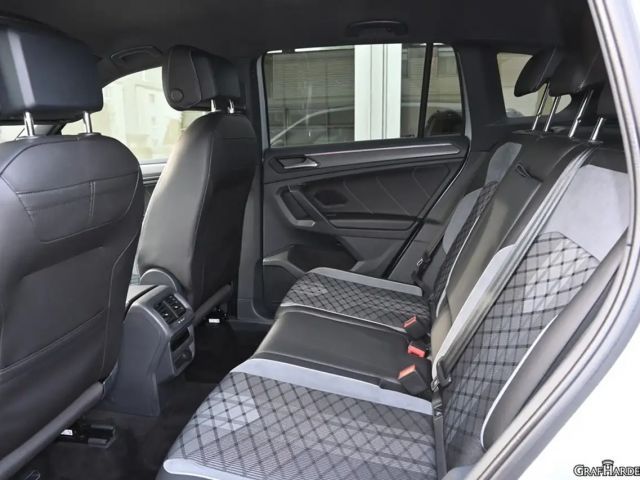 Volkswagen Tiguan 2.0 TSI 4Motion R-Line