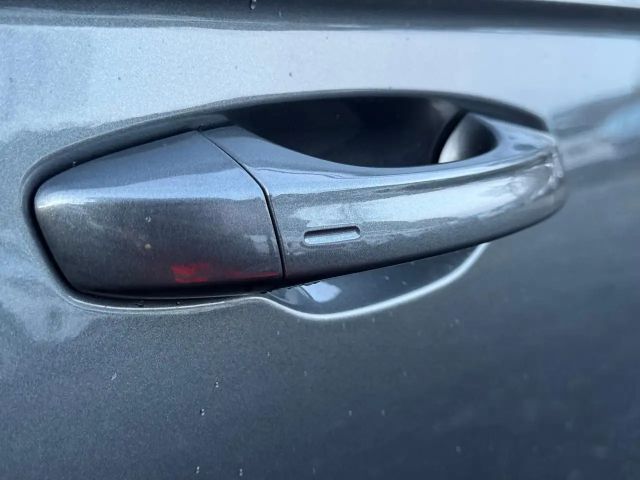 Volkswagen T-Roc 1.5 TSI DSG Life