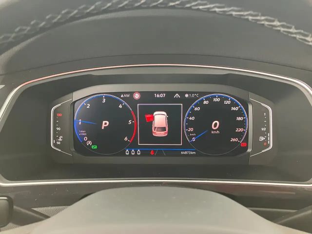 Volkswagen Tiguan 4Motion DSG R-Line