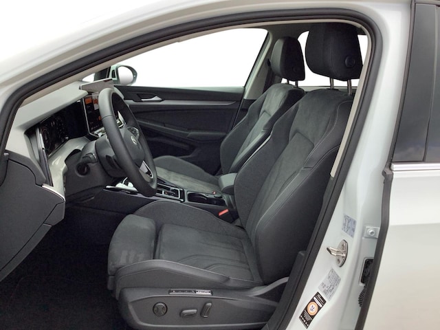 Volkswagen Golf 1.5 eTSI DSG Style Variant