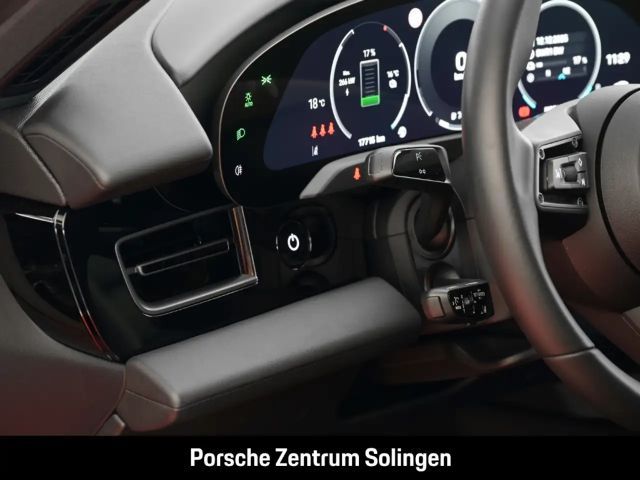 Porsche Taycan Bose Panoramdach Sport Chrono Paket