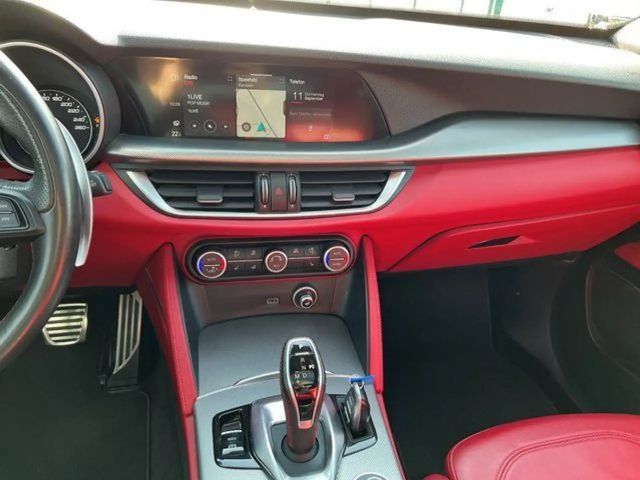 Alfa Romeo Stelvio Veloce