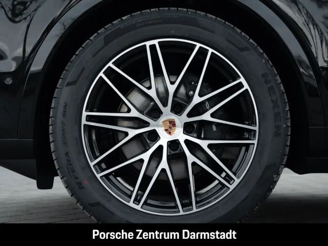 Porsche Cayenne Black Edition