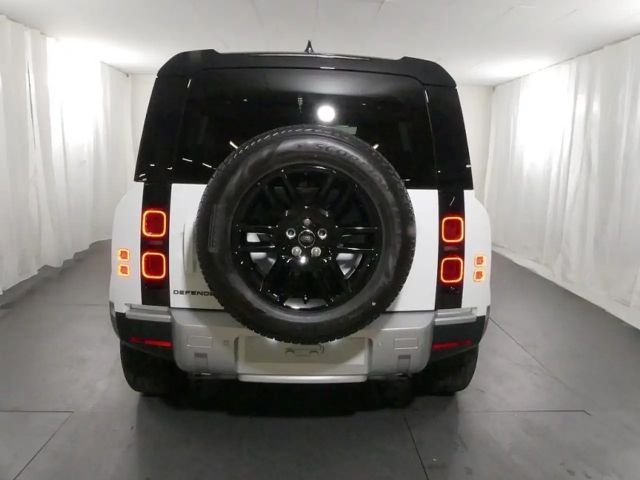 Land Rover Defender 110 P300e S