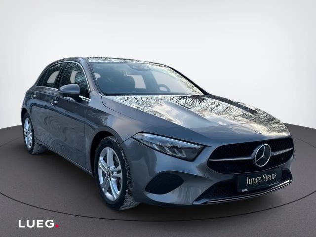 Mercedes-Benz A 200 Progressive