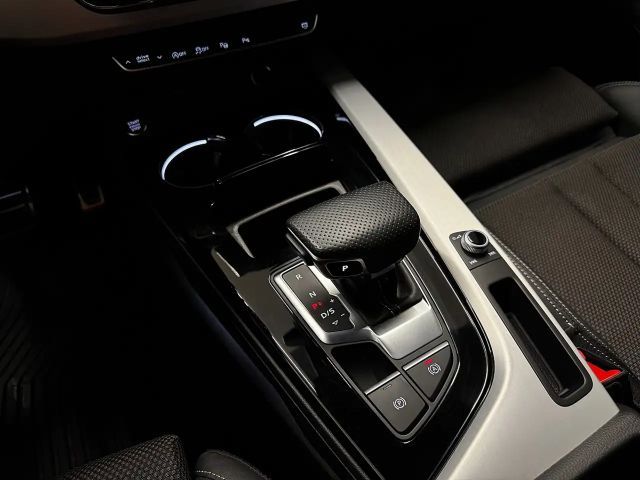 Audi A4 40 TFSI Avant Quattro S-Tronic