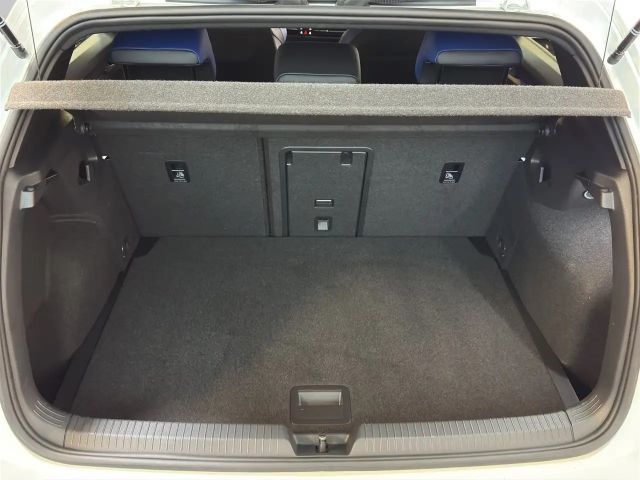 Volkswagen Golf IQ.Drive