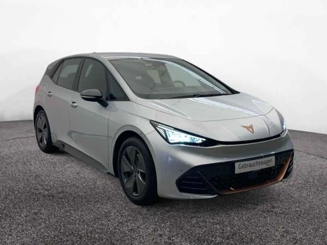 Cupra Born *LED*ACC*NAVI*R-CAM*SHZ*VIRTUAL*18"*TEL*DAB