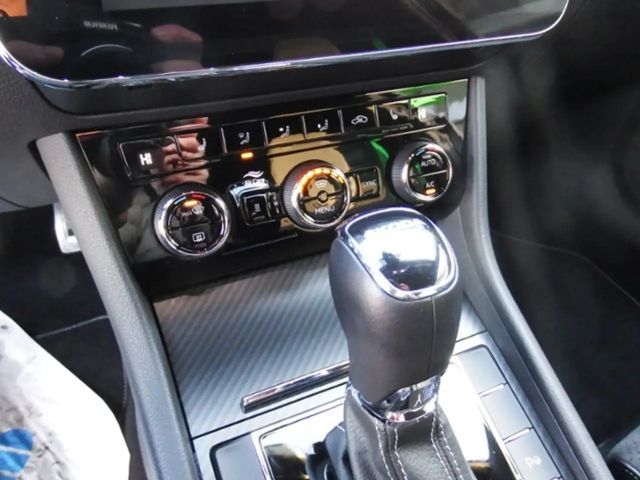 Skoda Superb 2.0 TSI 4x4 Combi Sportline