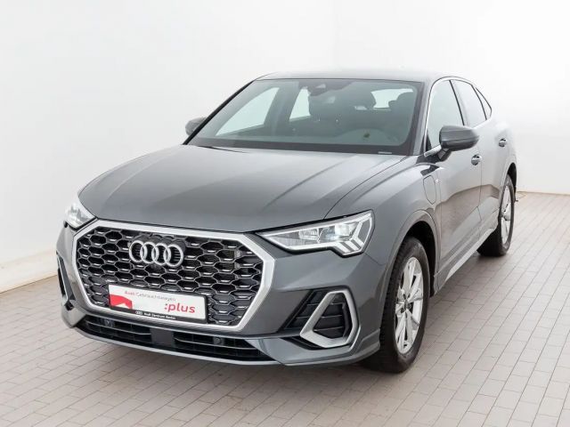 Audi Q3 S-Line