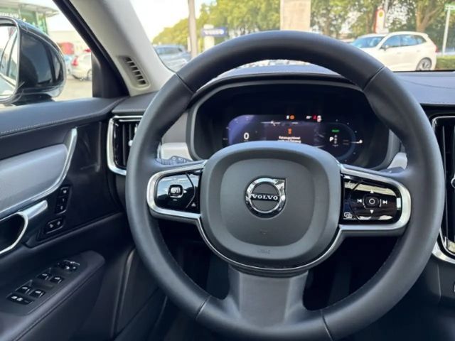 Volvo S90 Dark Plus T8