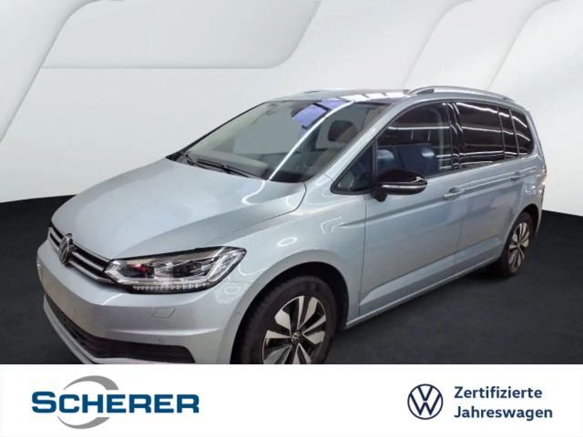 Volkswagen Touran 1.5 TSI DSG