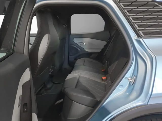 Ford Explorer Extended range RWD