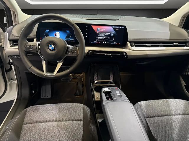 BMW 220 220i Active Tourer