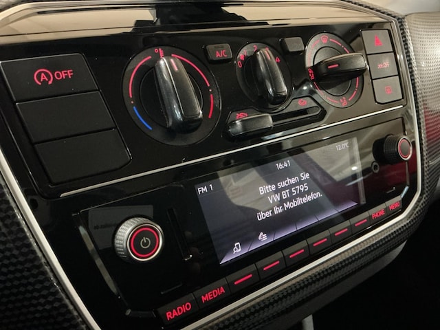 Volkswagen up! Move Move up!