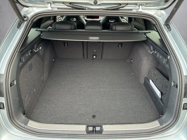 Skoda Superb Sportline iV