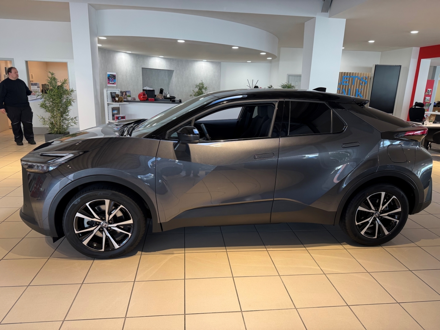 Toyota C-HR 5-deurs Technik