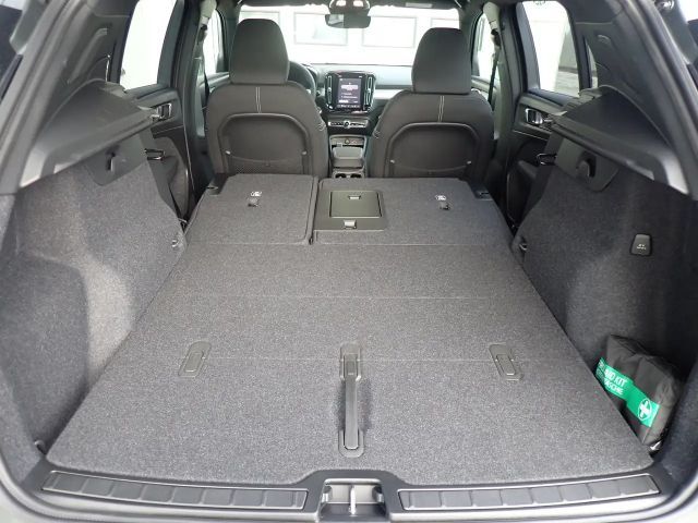 Volvo XC40 Dark Plus