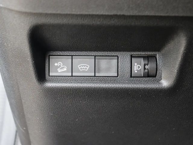 Jeep Avenger Full-Electric Summit