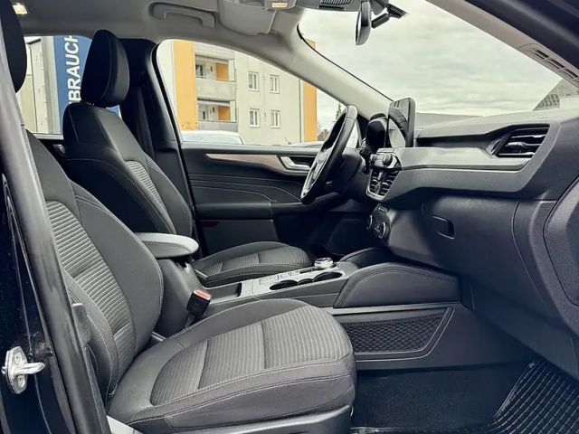 Ford Kuga AWD Titanium