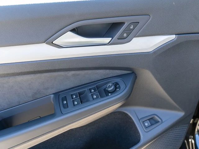 Volkswagen Golf DSG Life eHybrid