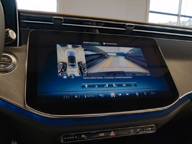 Mercedes-Benz E 200 Sedan