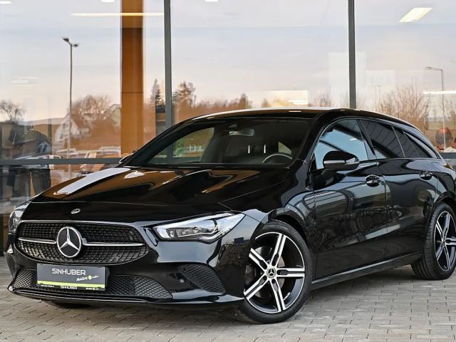 Mercedes-Benz CLA 220 CLA 220 d Shooting Brake