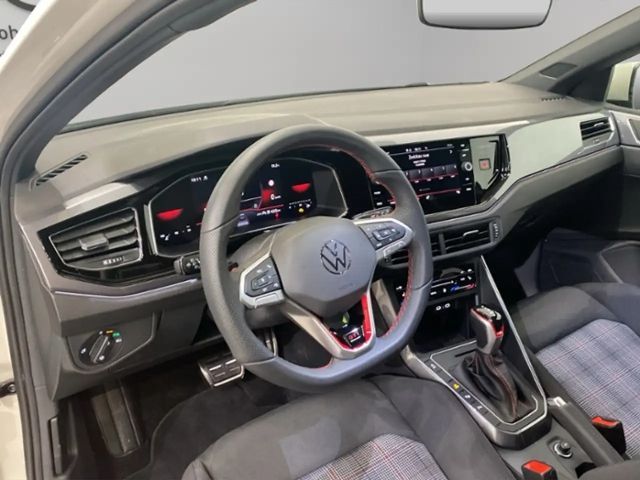 Volkswagen Polo 2.0 TSI DSG GTI