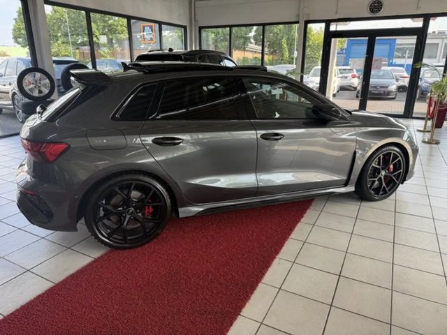 Audi RS3 Quattro S-Tronic Sedan Sportback