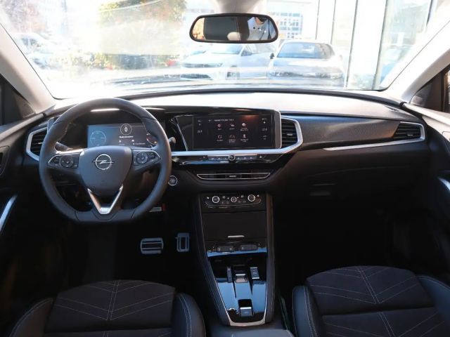 Opel Grandland X 1.2 Turbo Elegance business+