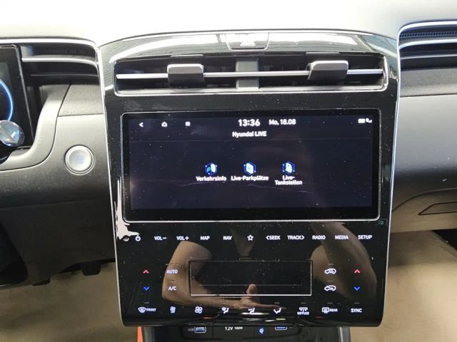 Hyundai Tucson Hybrid Select