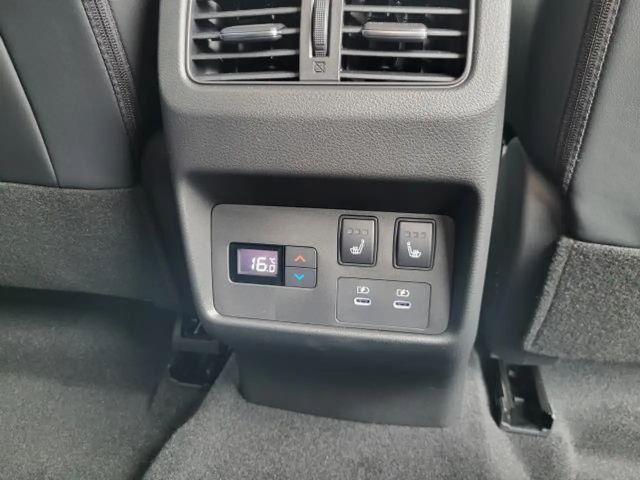 Nissan X-trail 1,5 VC-T E-POWER 204PS 4X2 N-TREK 5SITZE