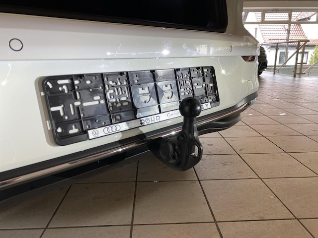 Volkswagen Golf 1.5 TSI BMT Golf VIII