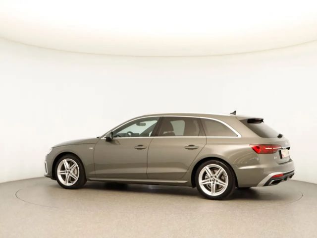 Audi A4 40 TDI Quattro S-Line