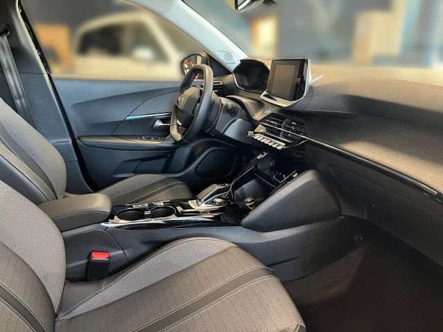 Peugeot E-2008 Allure Pack