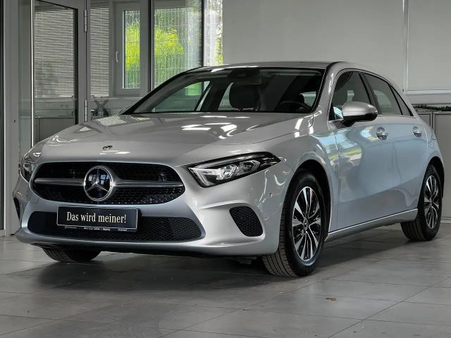 Mercedes-Benz A 180 Progressive