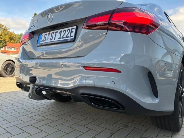 Mercedes-Benz A 250 A 250 e AMG Line