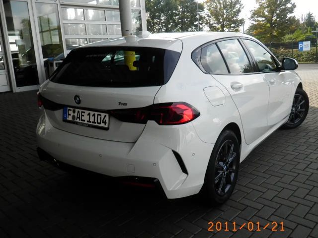 BMW 116 116i Sedan