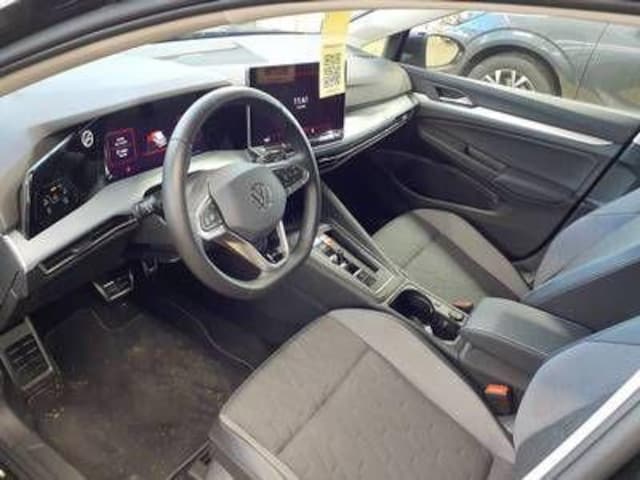 Volkswagen Golf 1.5 eTSI DSG Variant