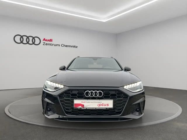 Audi A4 40 TFSI Avant S-Line