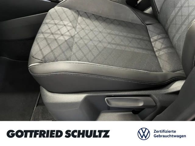 Volkswagen T-Roc 1.5 TSI DSG R-Line