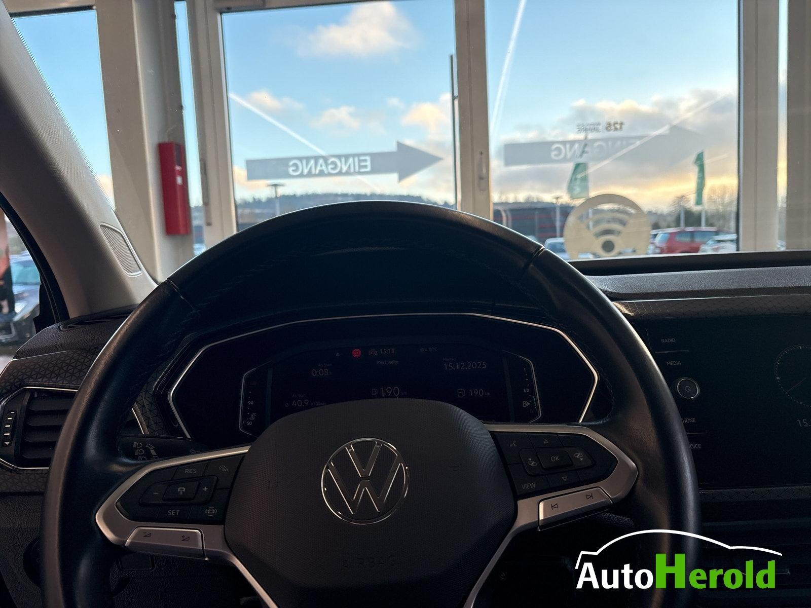 Volkswagen T-Cross Style