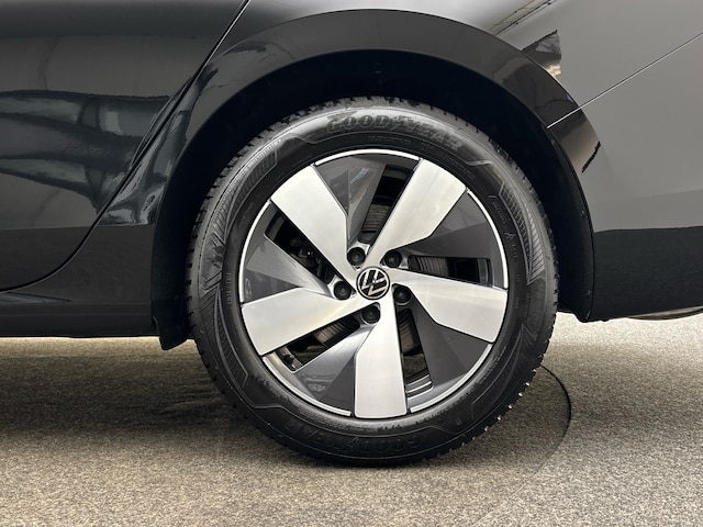 Volkswagen Passat 1.5 eTSI Business DSG