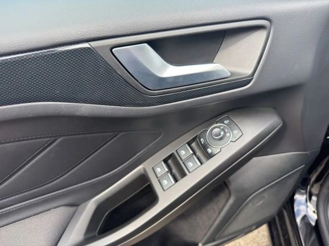 Ford Focus EcoBoost ST Line Wagon