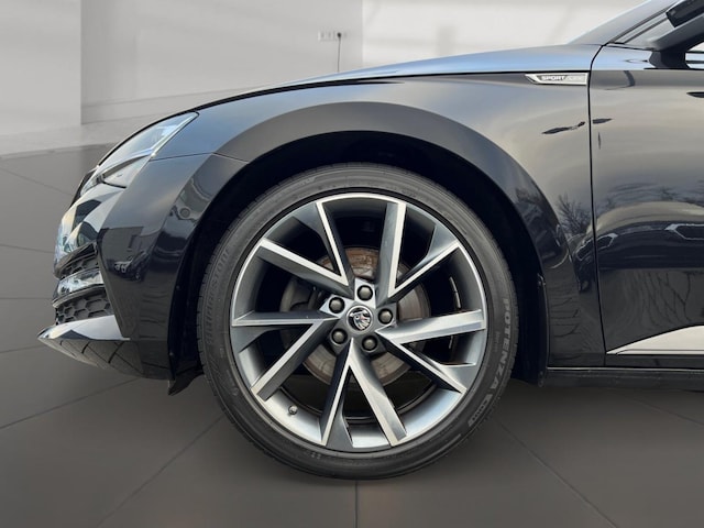 Skoda Superb 4x4 Combi Sportline