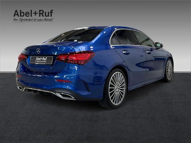 Mercedes-Benz A 250 4MATIC AMG Line