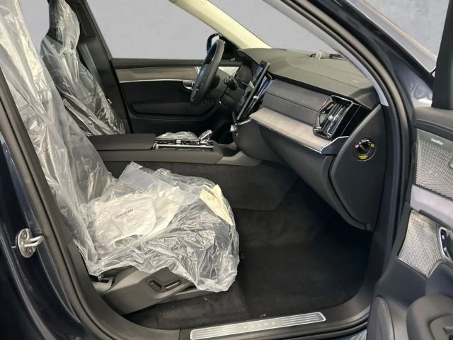 Volvo XC90 AWD Dark Plus Recharge