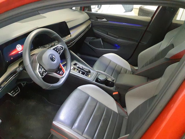 Volkswagen Golf 2.0 TSI DSG Golf VIII