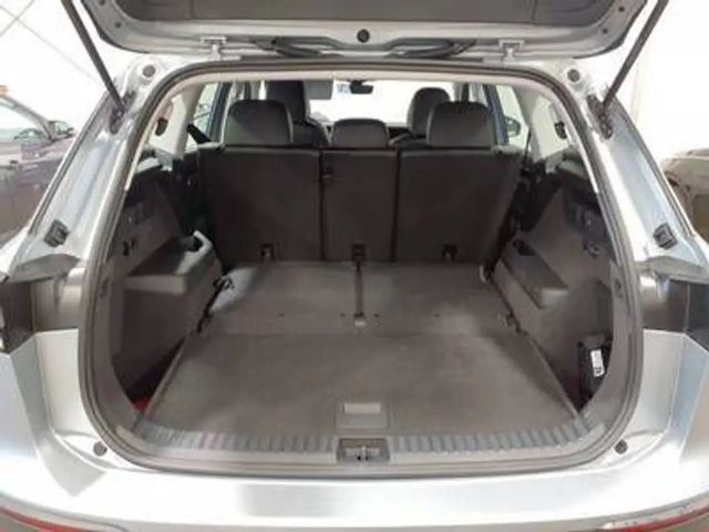 Volkswagen Tayron 2.0 TDI 4Motion DSG Life