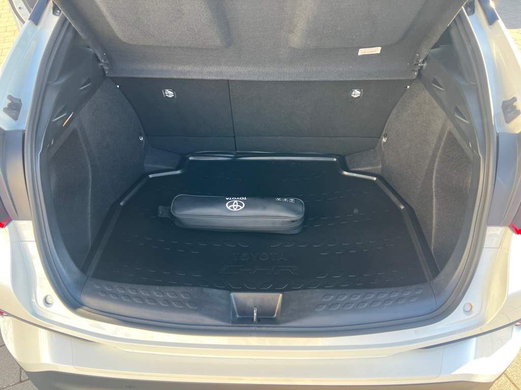 Toyota C-HR 5-deurs Plus